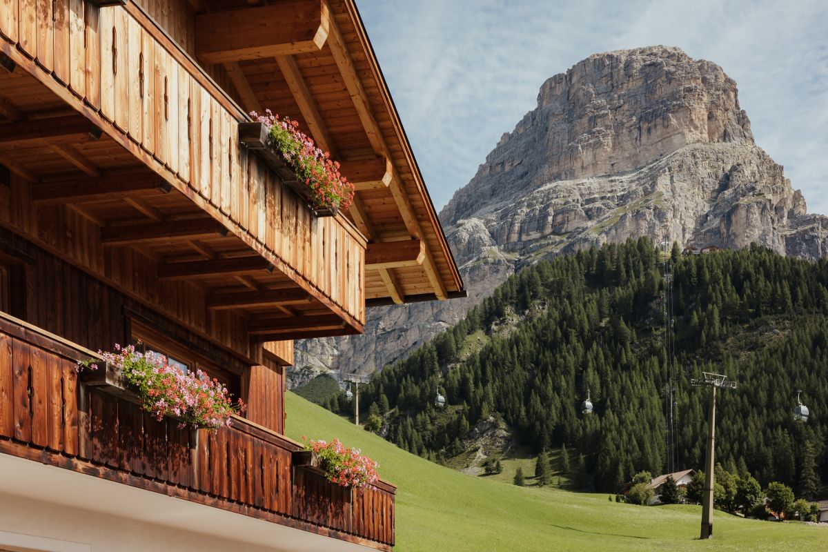 Image: Costa Burjada Apartments, Alta Badia