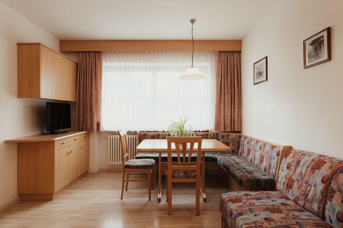 Apartment for four people in Alta Badia Image: Apartment 4