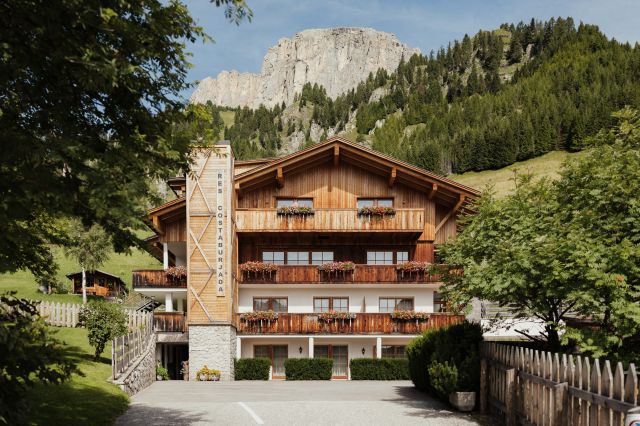 Immagine: Costa Burjada Apartments, Alta Badia