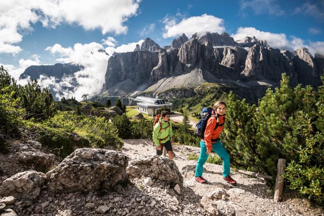 Vacanze Bike and Hike Costa Burjada in Alto Adige Immagine: Bike and Hike Costa Burjada